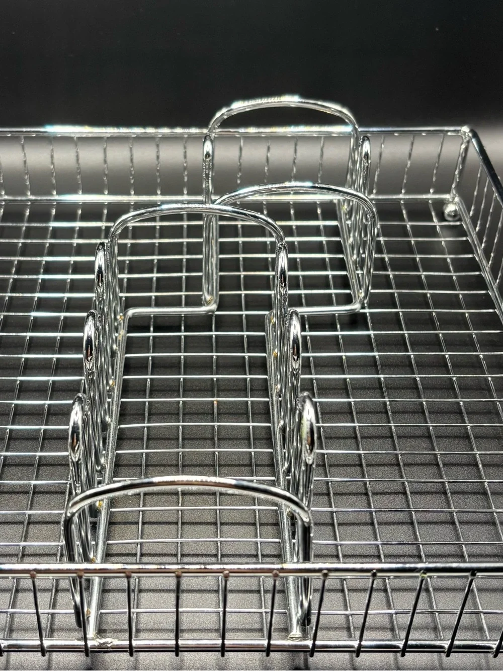 9.5” Chrome Wire Silverware Buffet Caddy Tray